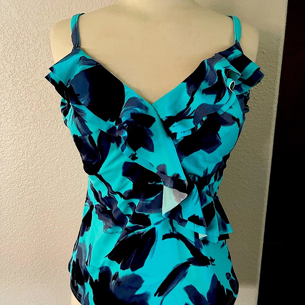 Trimshaper Tankini Size 10